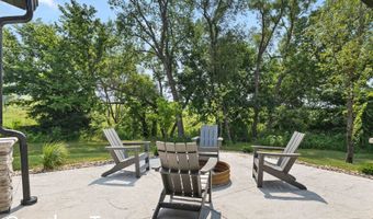 32100 Post Hill Rd, Adel, IA 50003