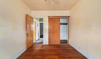1427 Duss Ave, Ambridge, PA 15003