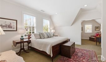 221 Hamilton Rd, Athens, GA 30606