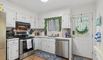 1513 Mountain Rd, Addison, VT 05491