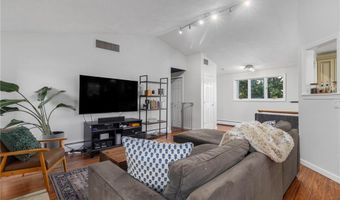 58 Needle Grove Pt D, North Providence, RI 02904