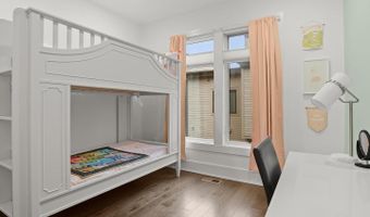 153 WINSOME Cir, Bethesda, MD 20814