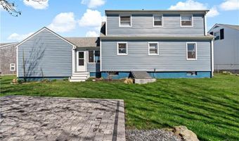 5 St Theresa Ave, Bristol, RI 02809