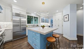 2700 Belvedere Ave, Charlotte, NC 28205