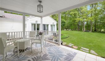 120 Fox Run, East Greenwich, RI 02818