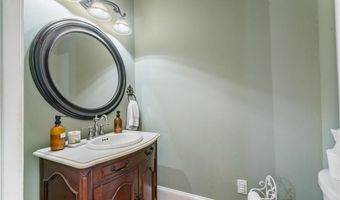 309 Main St, Adairsville, GA 30103