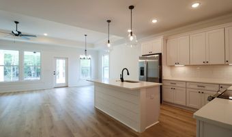 193 Meredith Dr, Bainbridge, GA 39819