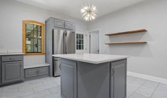 161 Spence Dr, Pass Christian, MS 39571