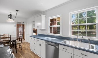 1703 Palmetto Dr, Beaufort, SC 29902