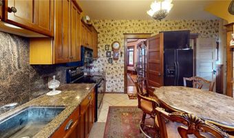 311 Fountain St, Albert Lea, MN 56007