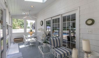 92 Forest Rd, Agawam, MA 01001