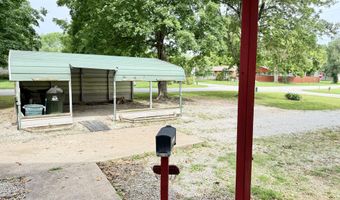600 E Pearl St, Aurora, MO 65605