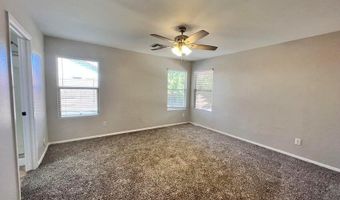 4886 E THUNDERBIRD Dr, Chandler, AZ 85249