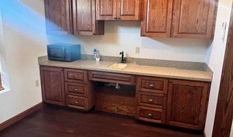 801 W Texas Ave, Artesia, NM 88210