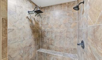 3209 N 155th St, Basehor, KS 66007