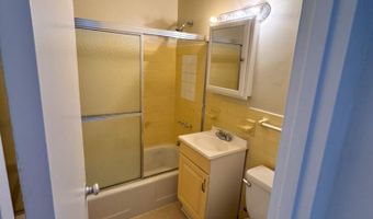 1121 ARLINGTON Blvd 209, Arlington, VA 22209