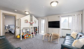 2446 Khoury Ln, Elko, NV 89801