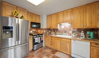 4318 E 8TH St, Cheyenne, WY 82001