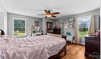762 Old McLeod Bridge Rd, Adrian, GA 31002