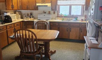 1090 Oakridge Dr, Alpena, MI 49707