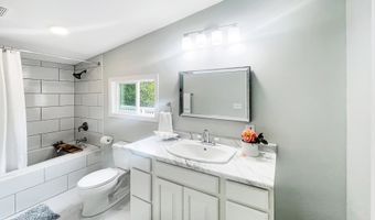 97040 Henderson, Brookings, OR 97415