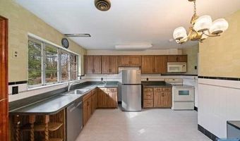 35 Old Dock Rd, Alpine, NJ 07620