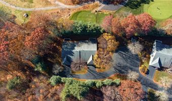 95 Crickett Cir, East Greenwich, RI 02818