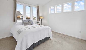 265 23RD St, Astoria, OR 97103