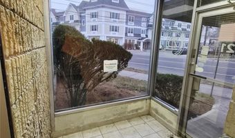 121 W Oak St Ste 1, Amityville, NY 11701