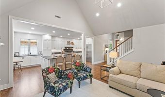 5204 SW Ridge Mont Rd, Bentonville, AR 72713