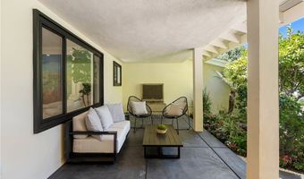 16430 Dorado Dr, Encino, CA 91436