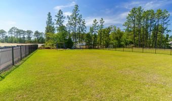 552 Watauga Ln, Aberdeen, NC 28315