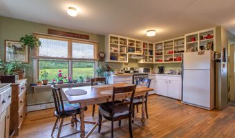 44 Poirier Ln, Brownington, VT 05860