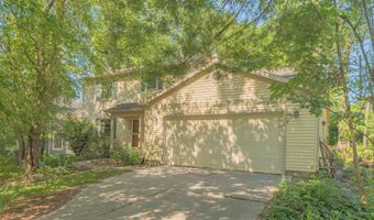 2728 Kimberley Rd, Ann Arbor, MI 48104