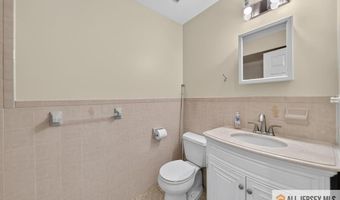 710 Peach St, Avenel, NJ 07001
