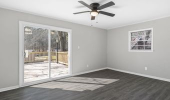 2014 W Lakeview Dr, Benton, AR 72015