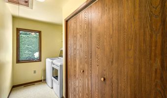 23 Acorn, Cape May Court House, NJ 08210
