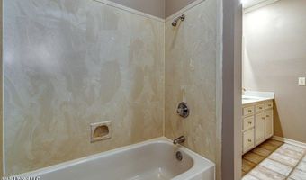 560 Dixton Dr, Brandon, MS 39047