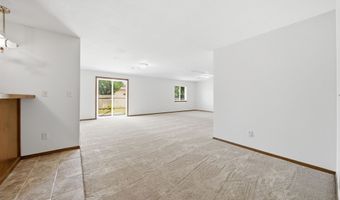 308 W Waterford Ct, Andover, KS 67002