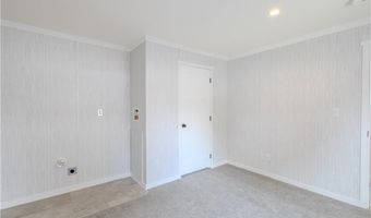 1346 Newport Ave, Attleboro, MA 02703