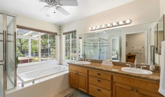 10525 Burned Oak Ln, Escondido, CA 92026