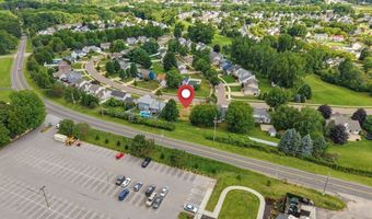 2238 Canterbury Cir, Akron, OH 44319