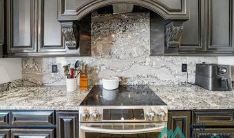 2108 Westridge Rd, Carlsbad, NM 88220