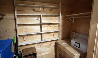 325 Seals Rd, Annville, KY 40402