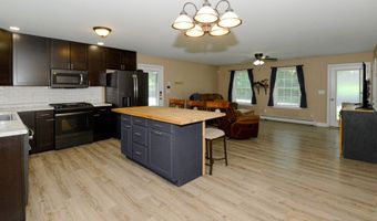 50 Braman St, Auburn, ME 04210