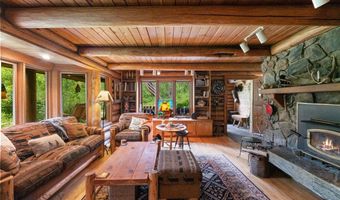 750 Black Bear Rd, Bozeman, MT 59718
