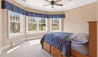 241 Monmouth Ave, Atlantic Highlands, NJ 07716