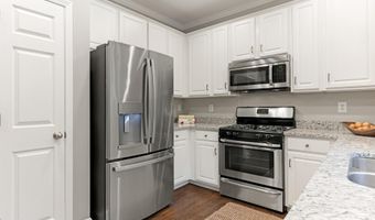 2021 Sablewood Dr, Charlotte, NC 28205