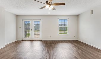 2931 Stonewater Dr, Albany, GA 31721