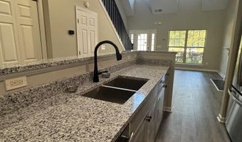 12 Georgian Cir, Adairsville, GA 30103